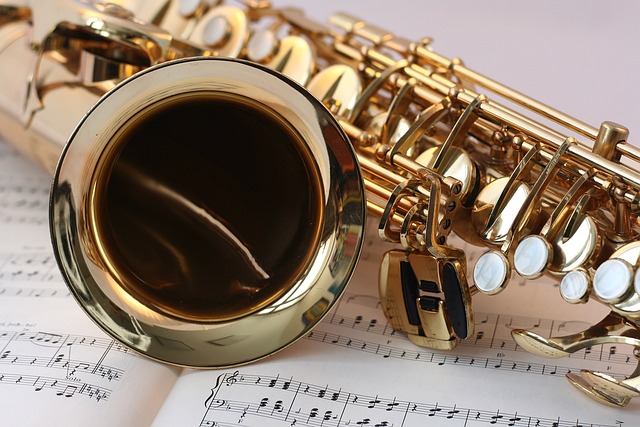 saxofon a noty
